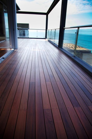 Austimber - timber floor sanding and polishing Northern Beaches, floor coatings and staining, wooden floorboards installation. We GUARANTEE and WARRANTY our work, 20 years experience in the industry and great customer service