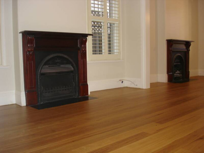 Austimber - Wooden floors Northern Beaches specialist. Call us 0414 823 305 for free quotes. Floor coatings, wood wash and lime floors, complete floor sanding and polishing Northern Beaches